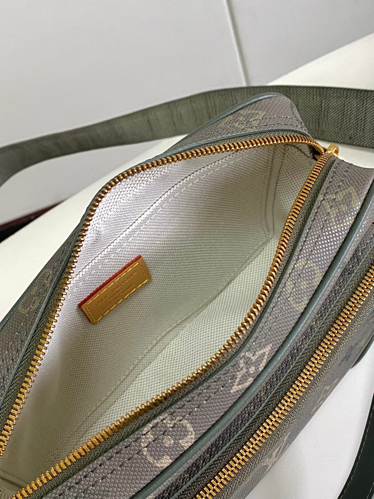 Shoulder Bag