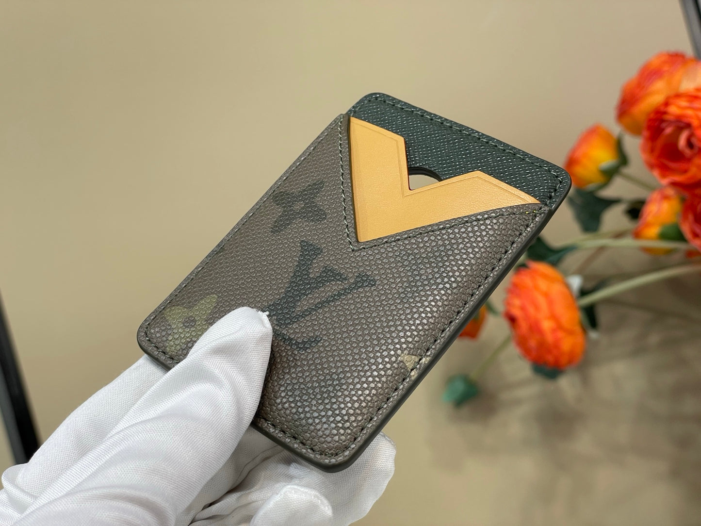 Magnetic phone card holder