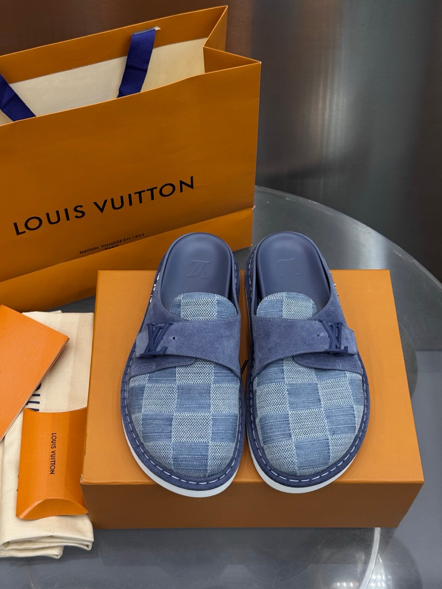 Slippers