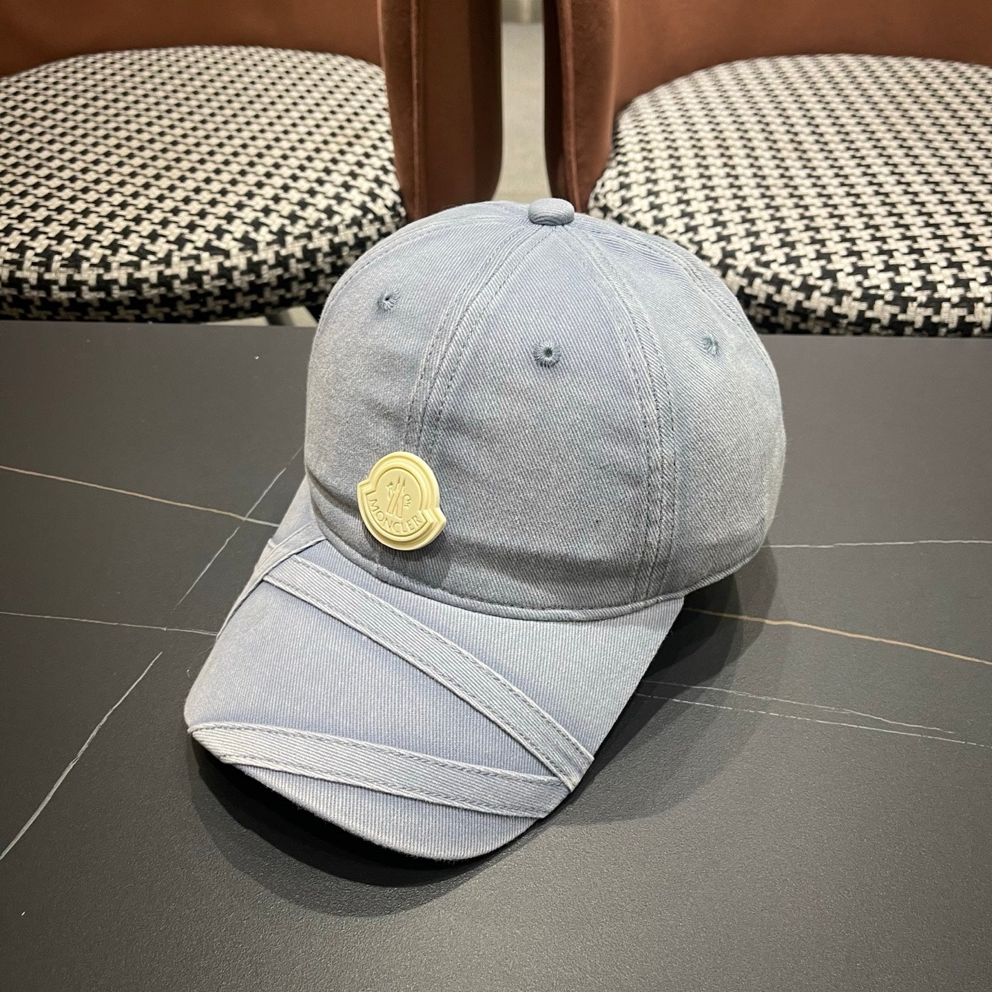 Baseball cap