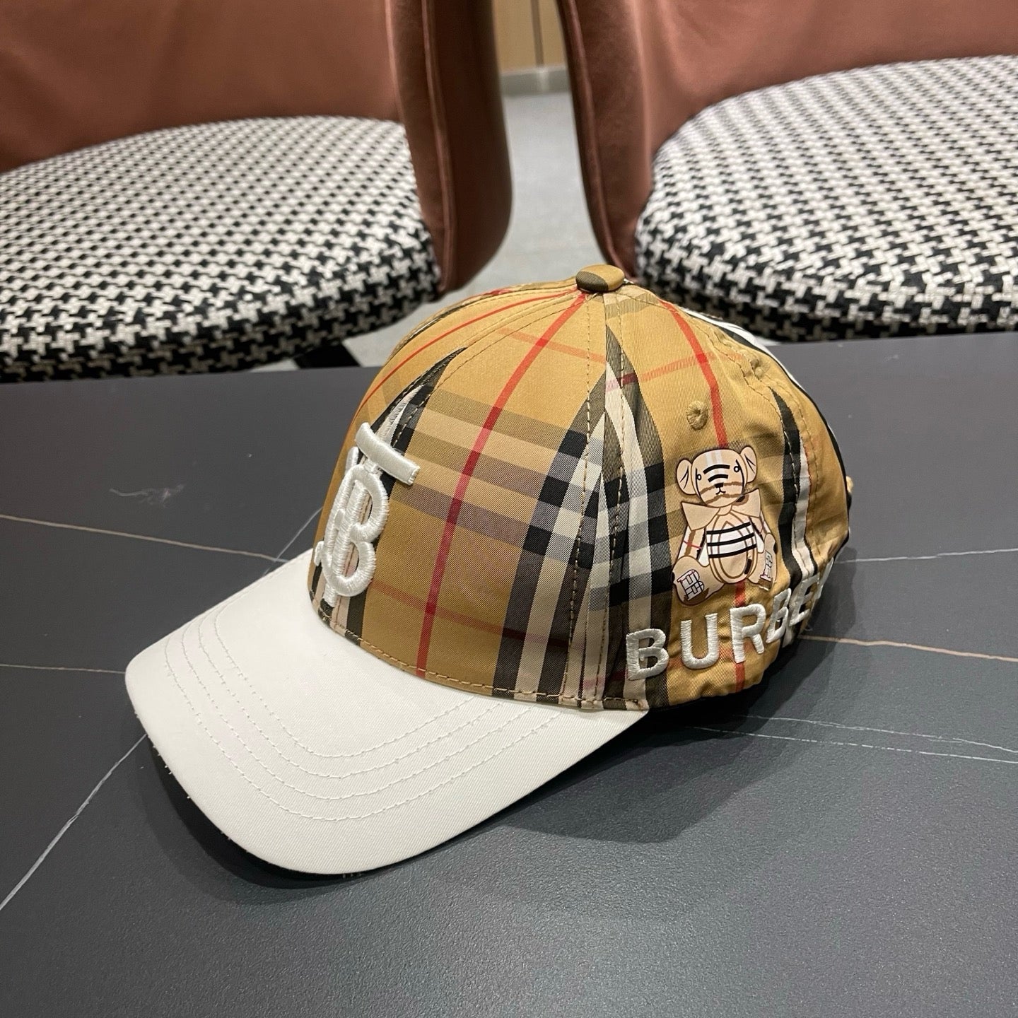 Baseball cap