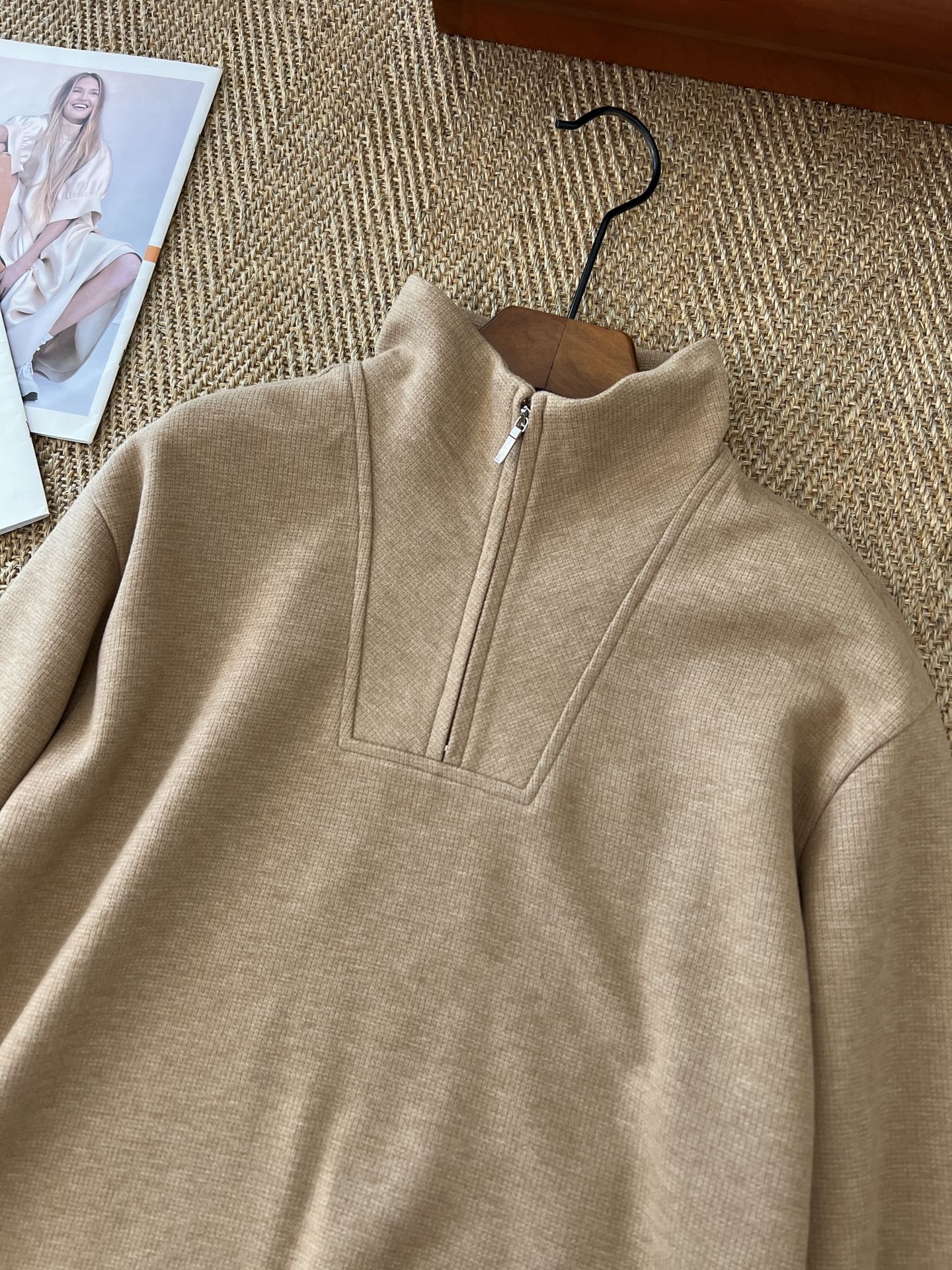Sweatshirt + Casual pants