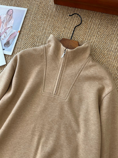 Sweatshirt + Casual pants
