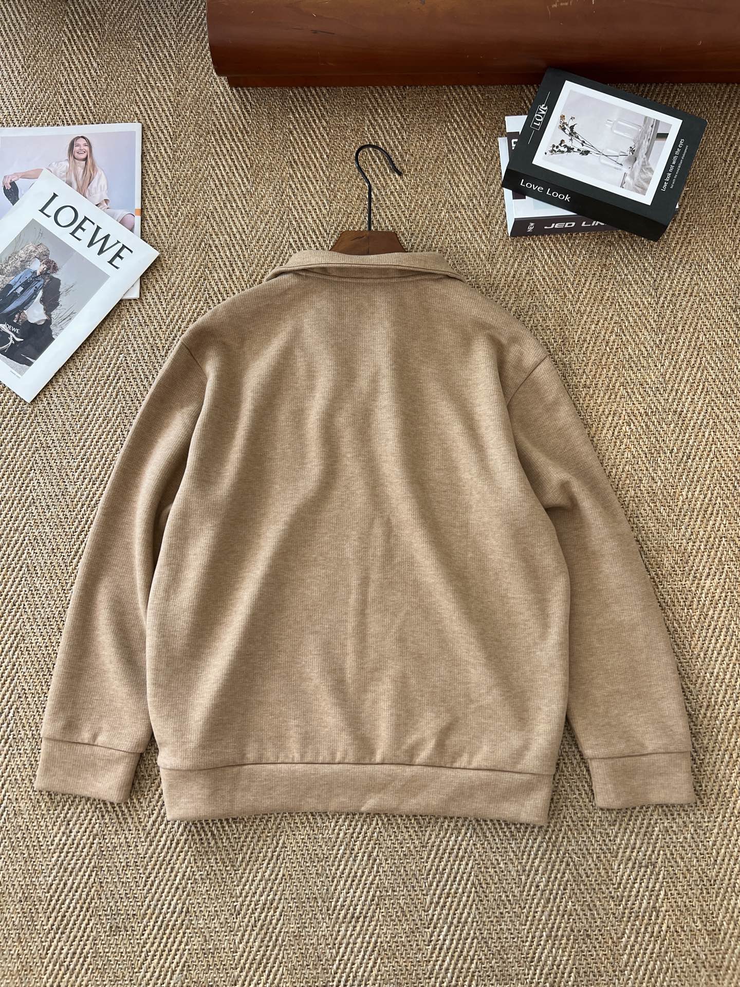 Sweatshirt + Casual pants