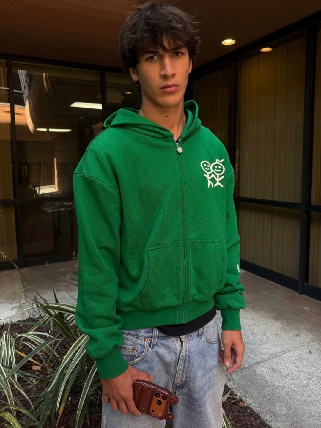 Sweatshirt