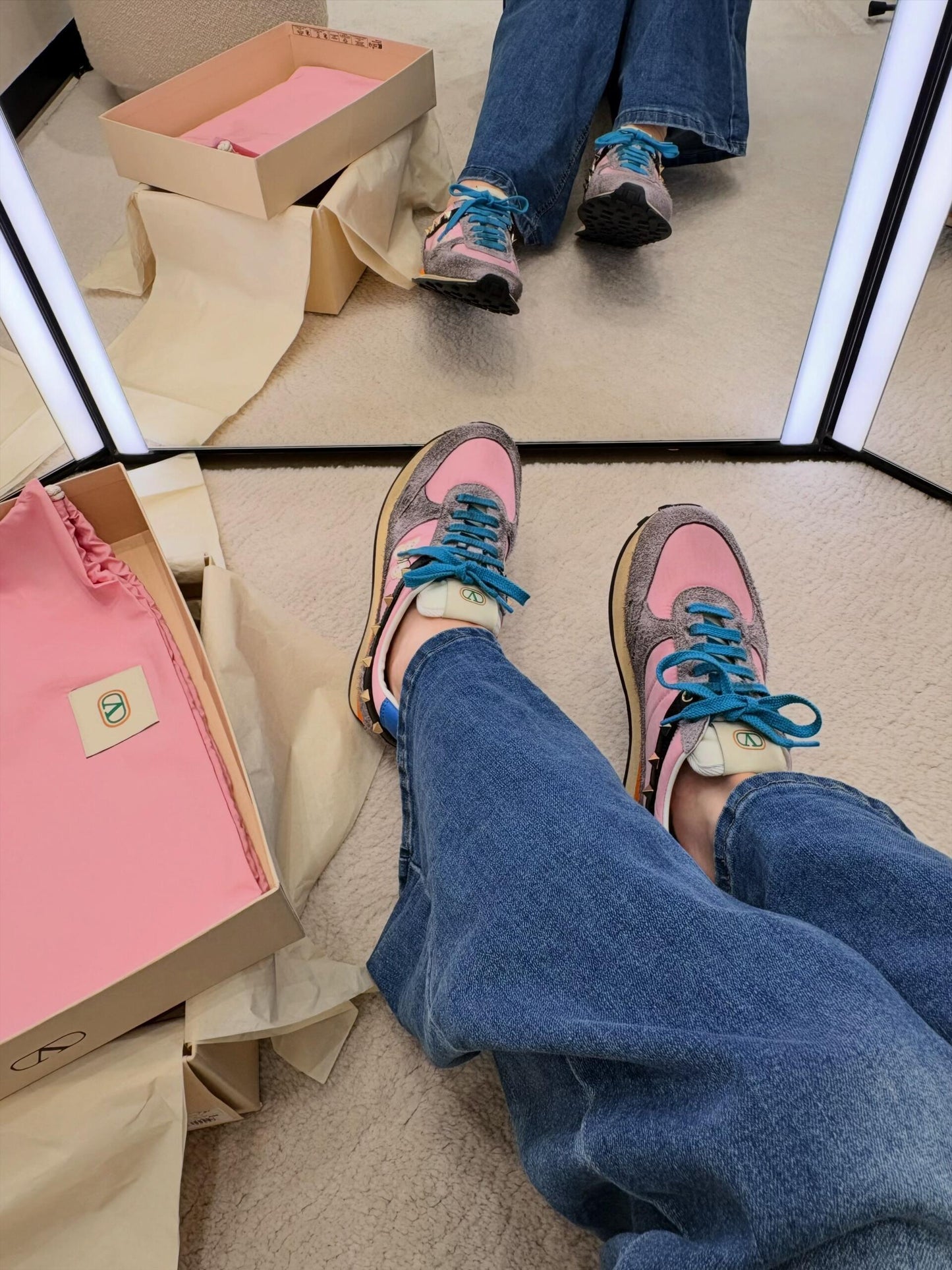 Sneakers
