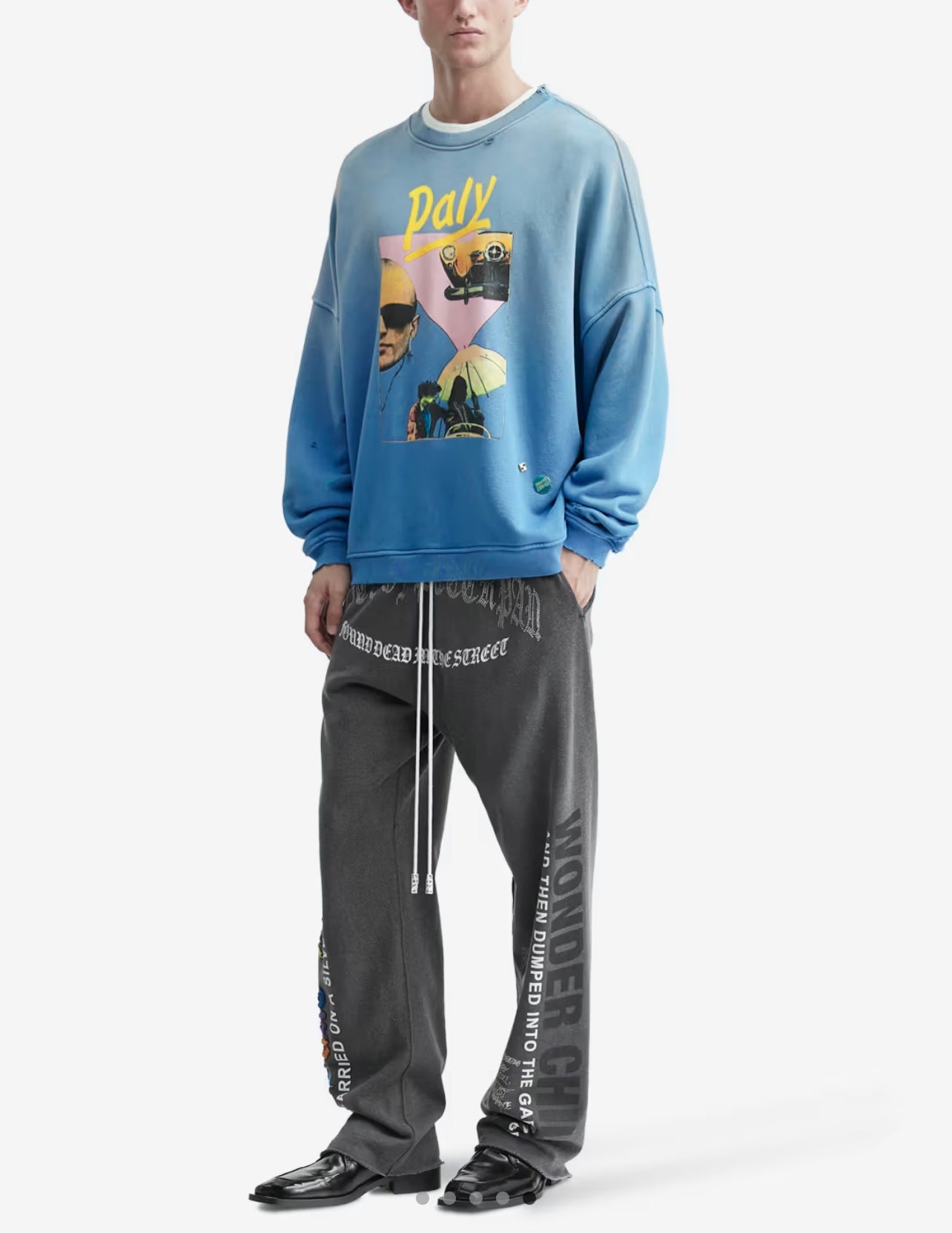 Sweatshirt