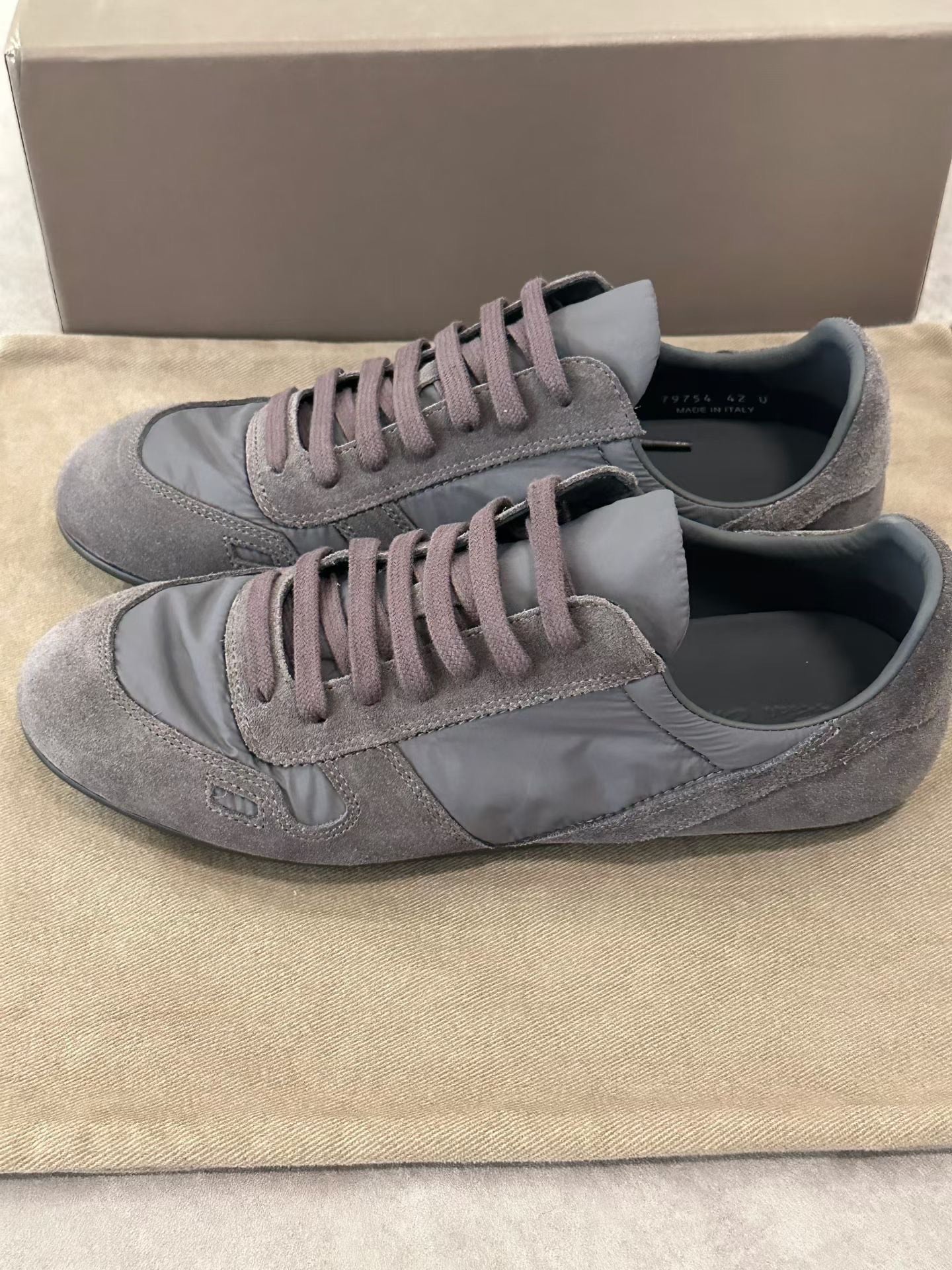 Casual Shoes