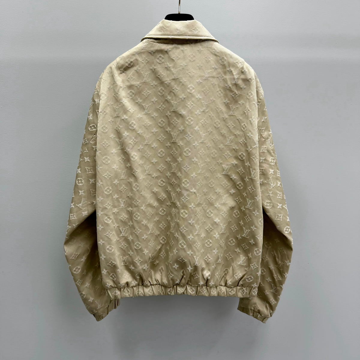Reversible jackets