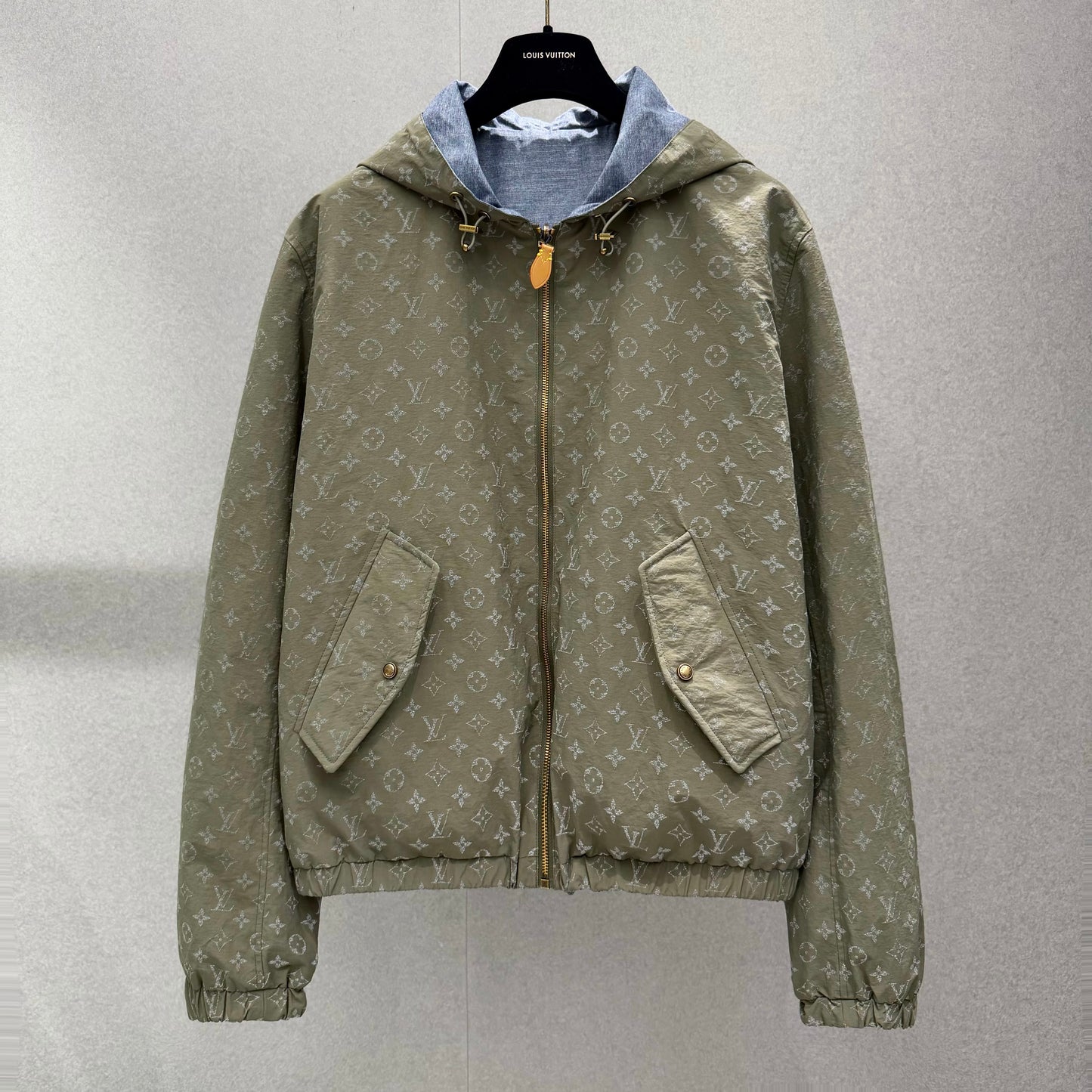 Reversible jackets