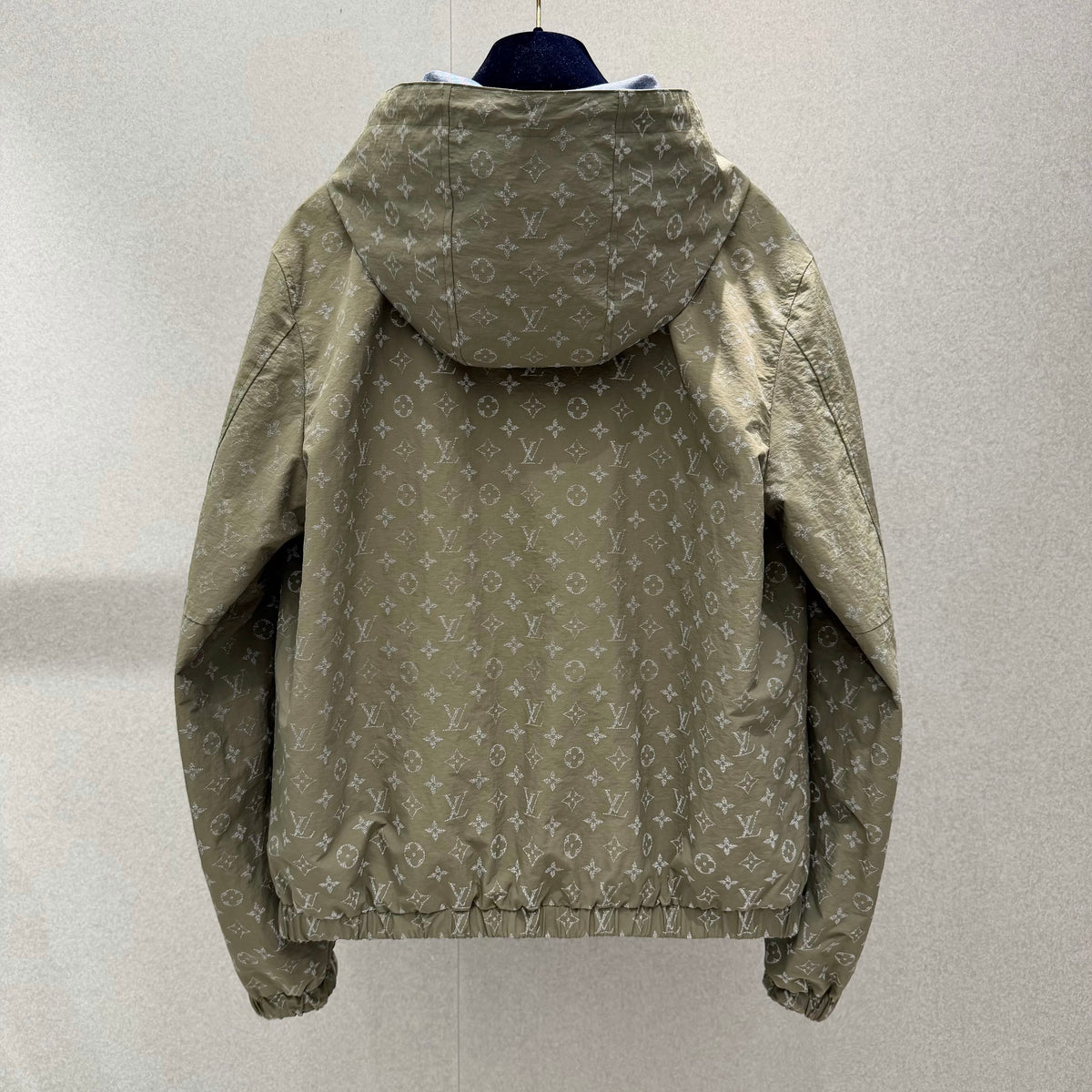 Reversible jackets