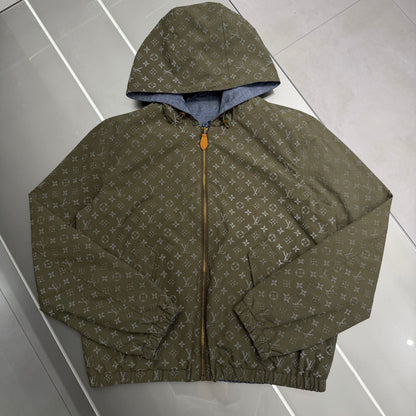 Reversible jackets