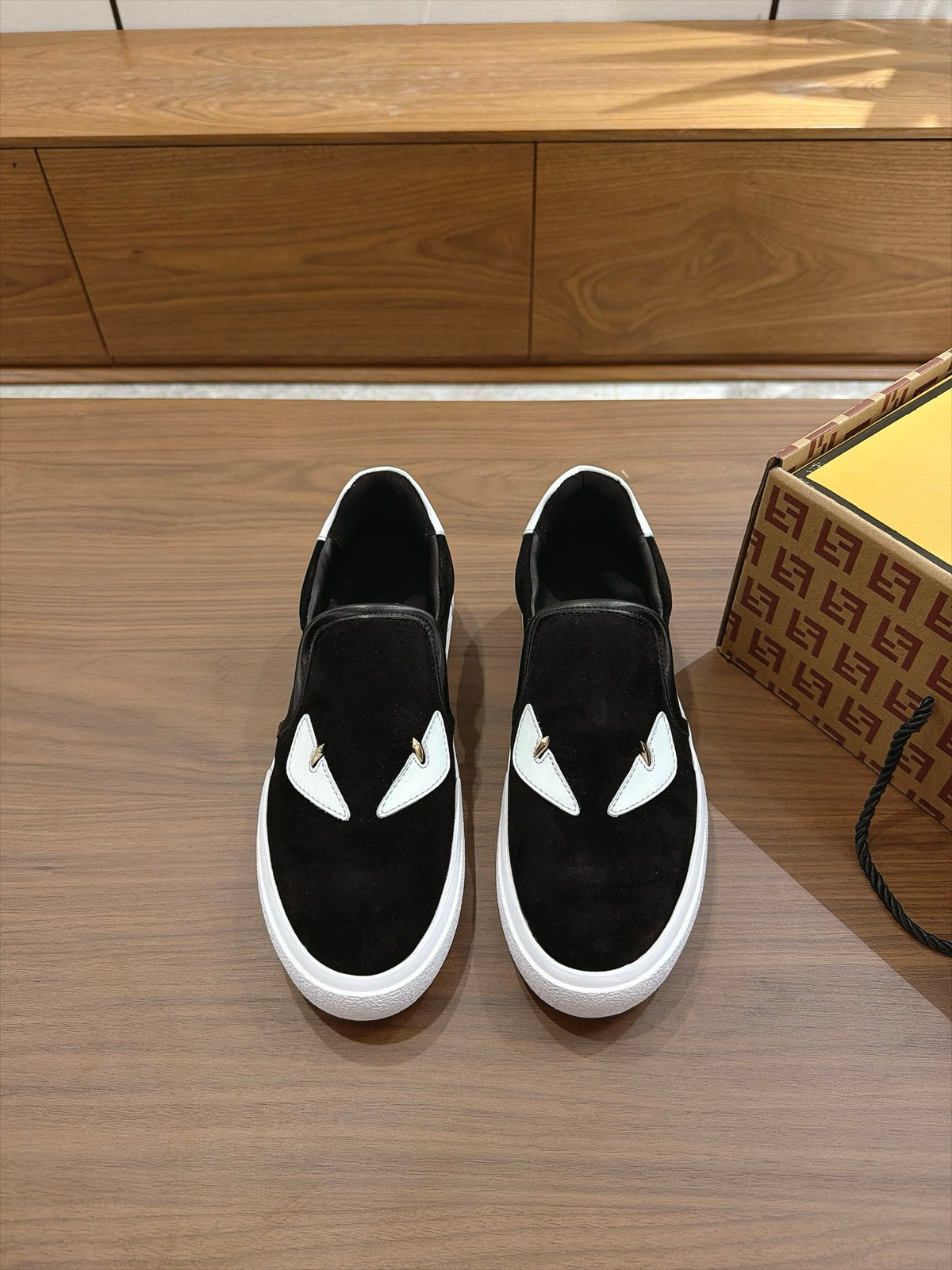 Casual Shoes