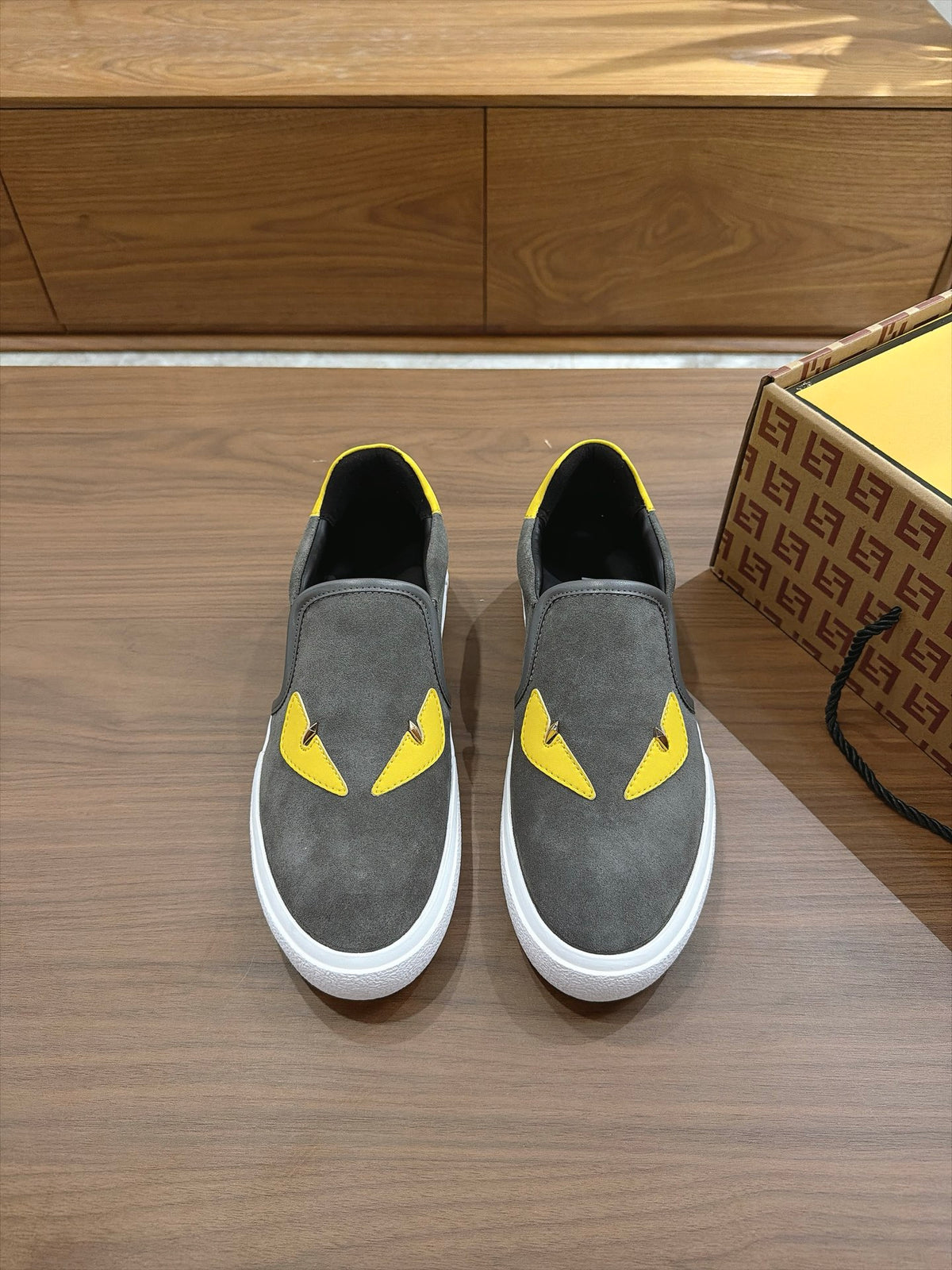Casual Shoes