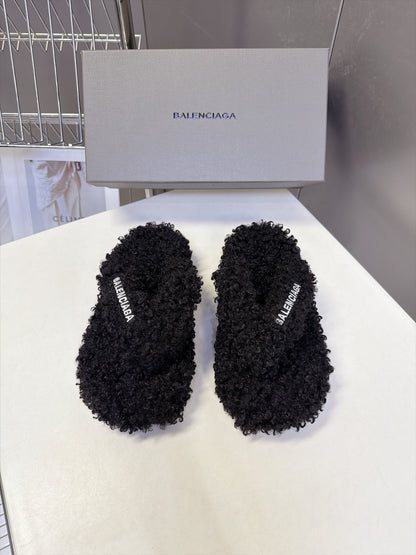 Slippers