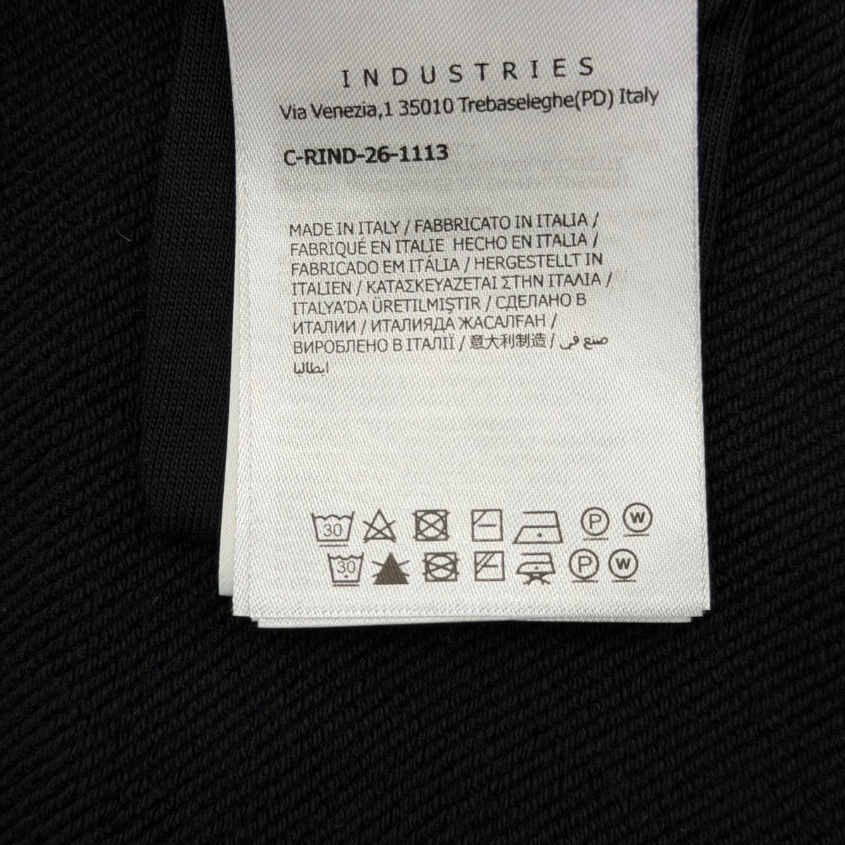 Sweatshirt