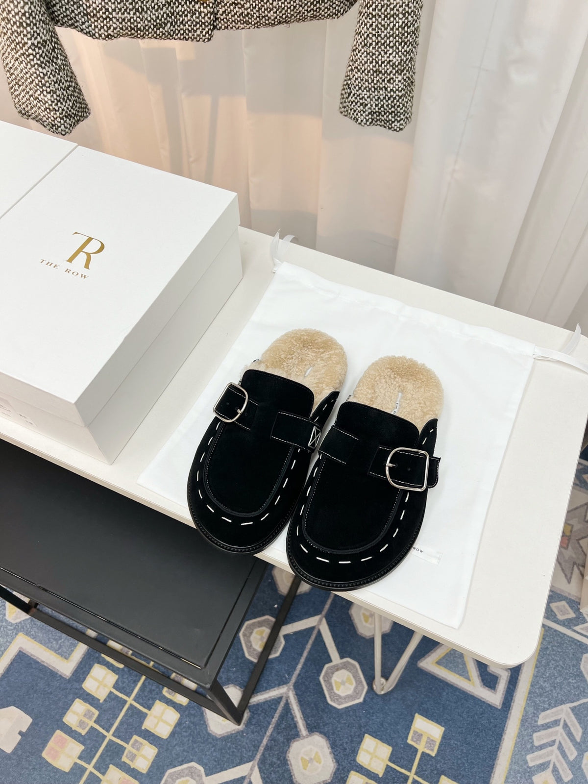 Slippers