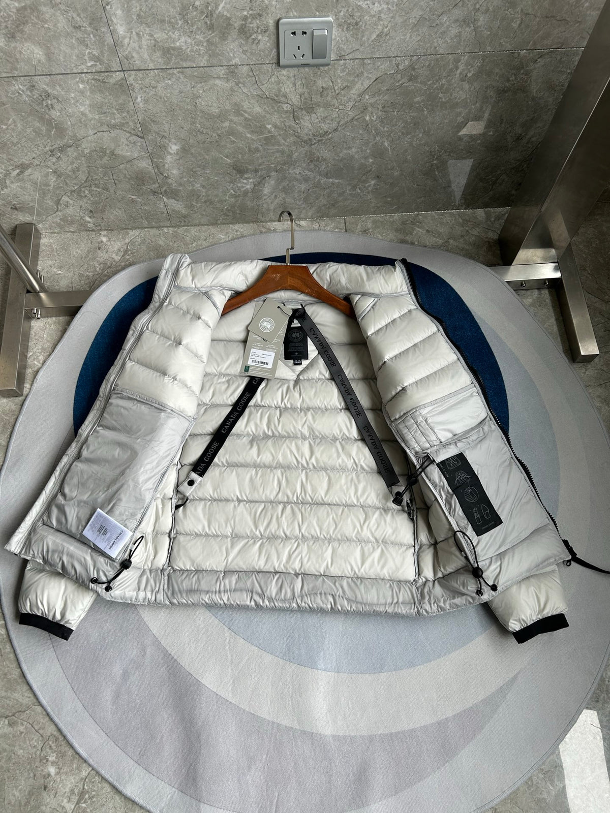 Down Jacket