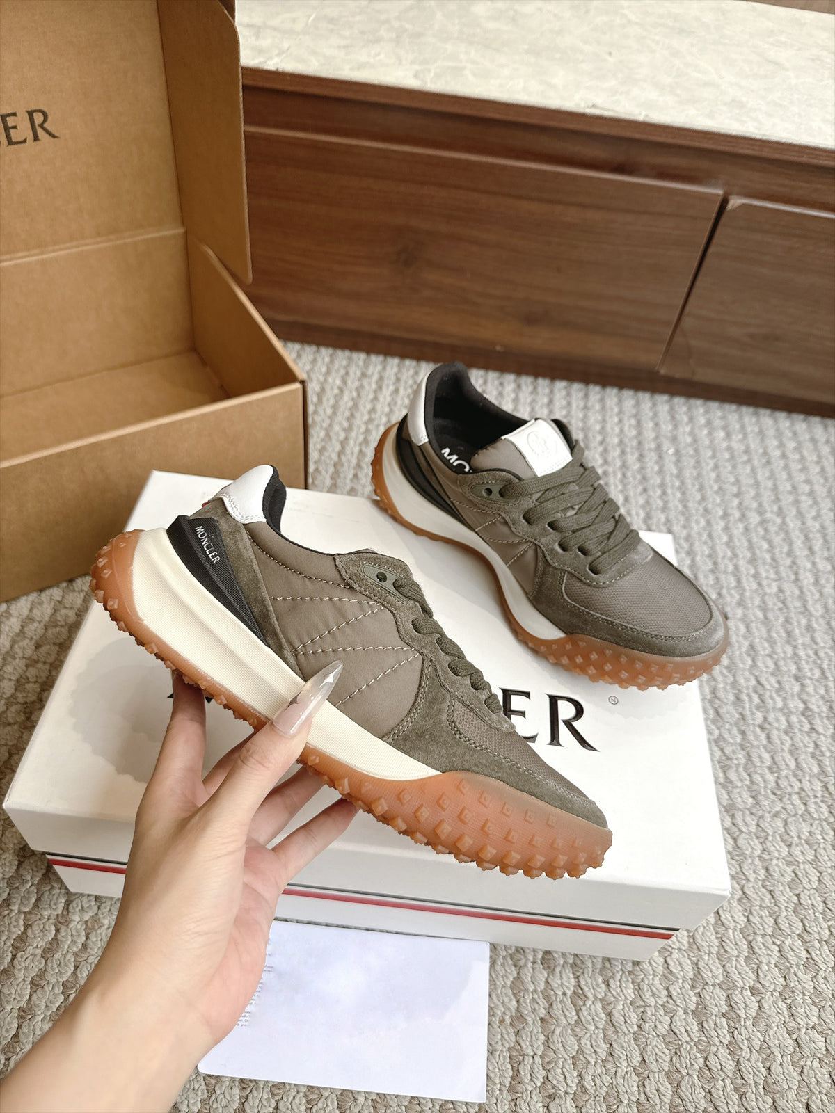 Sneakers