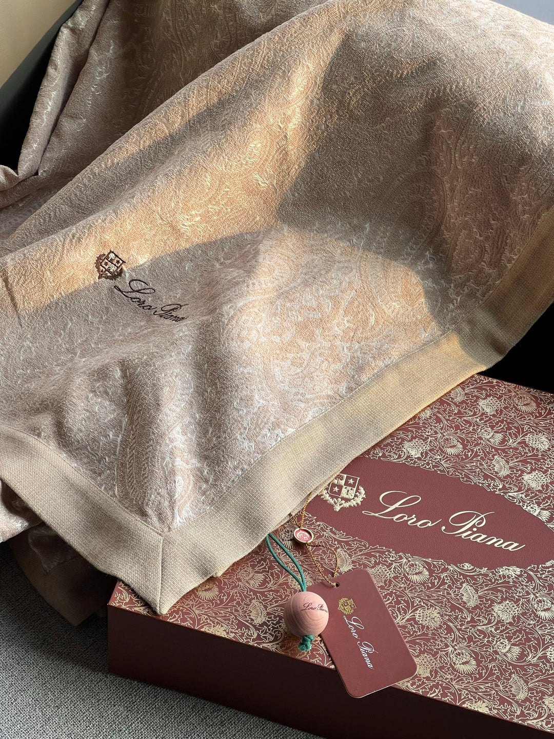 Gobi suede wool jacquard-blend blanket