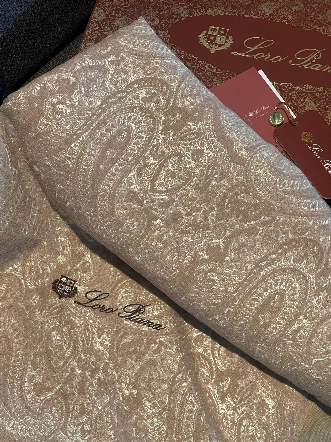 Gobi suede wool jacquard-blend blanket