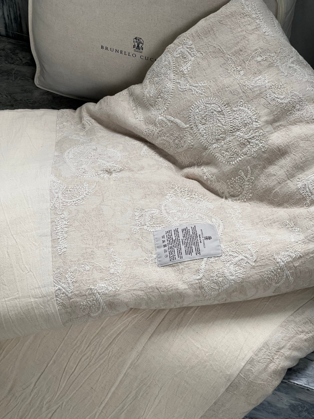 Silk Autumn & Winter Comforter
