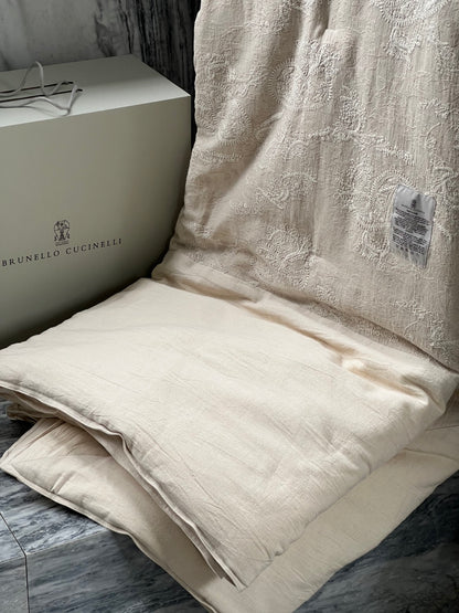 Silk Autumn & Winter Comforter