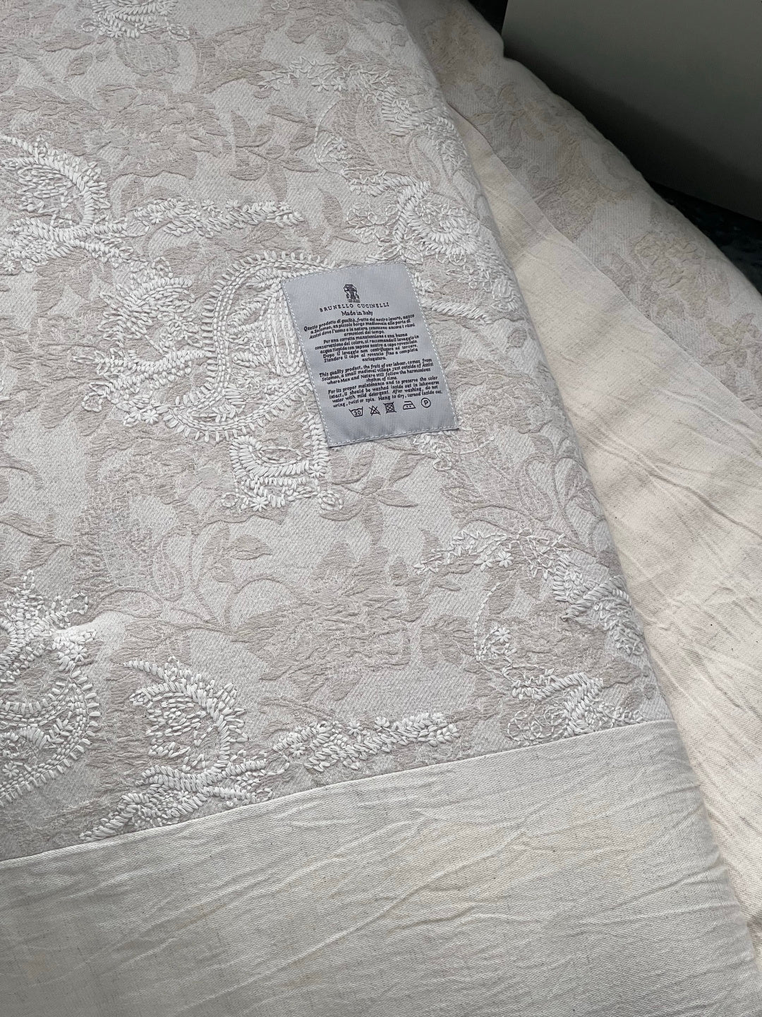 Silk Autumn & Winter Comforter