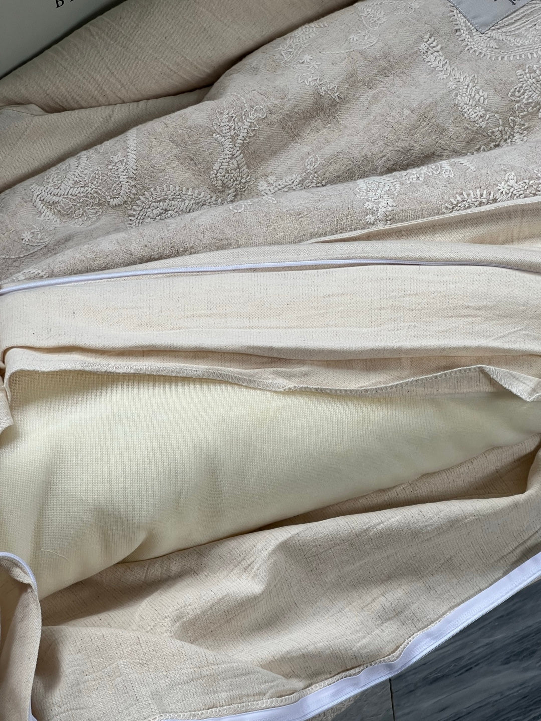 Silk Autumn & Winter Comforter