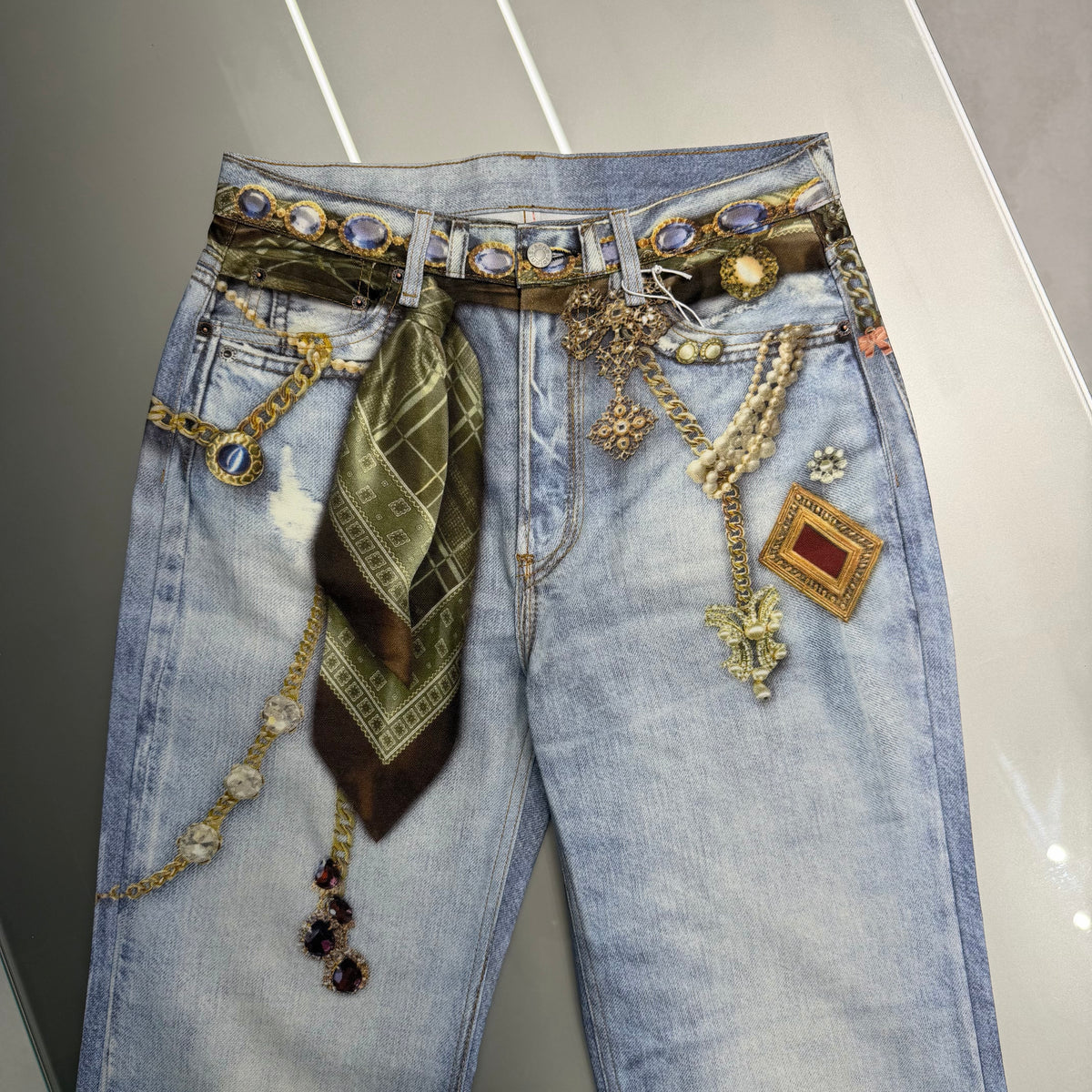 Jeans