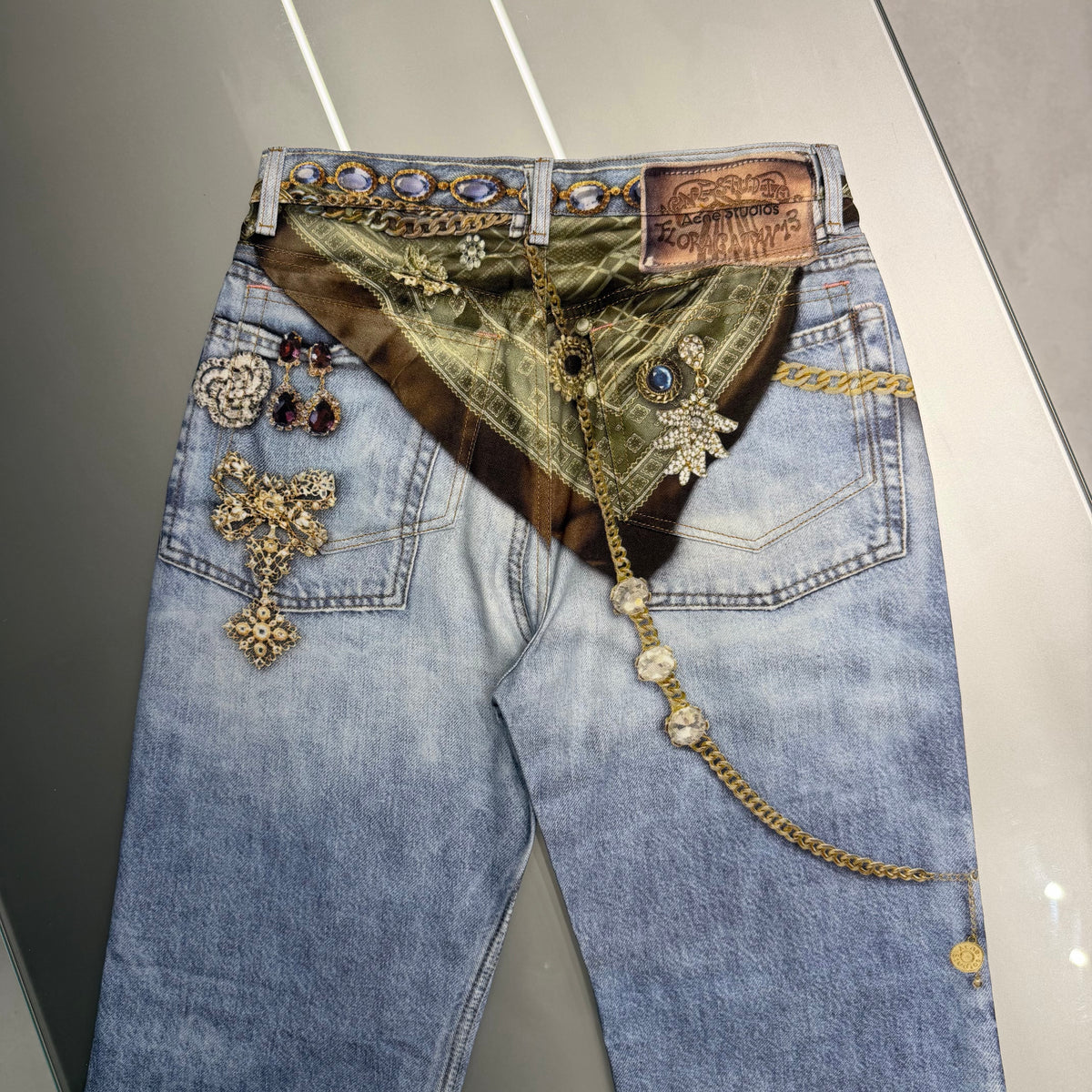 Jeans