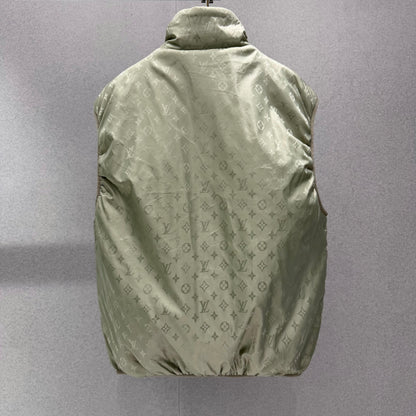 Reversible vest