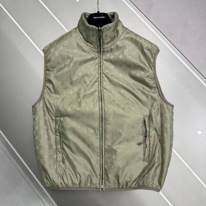 Reversible vest