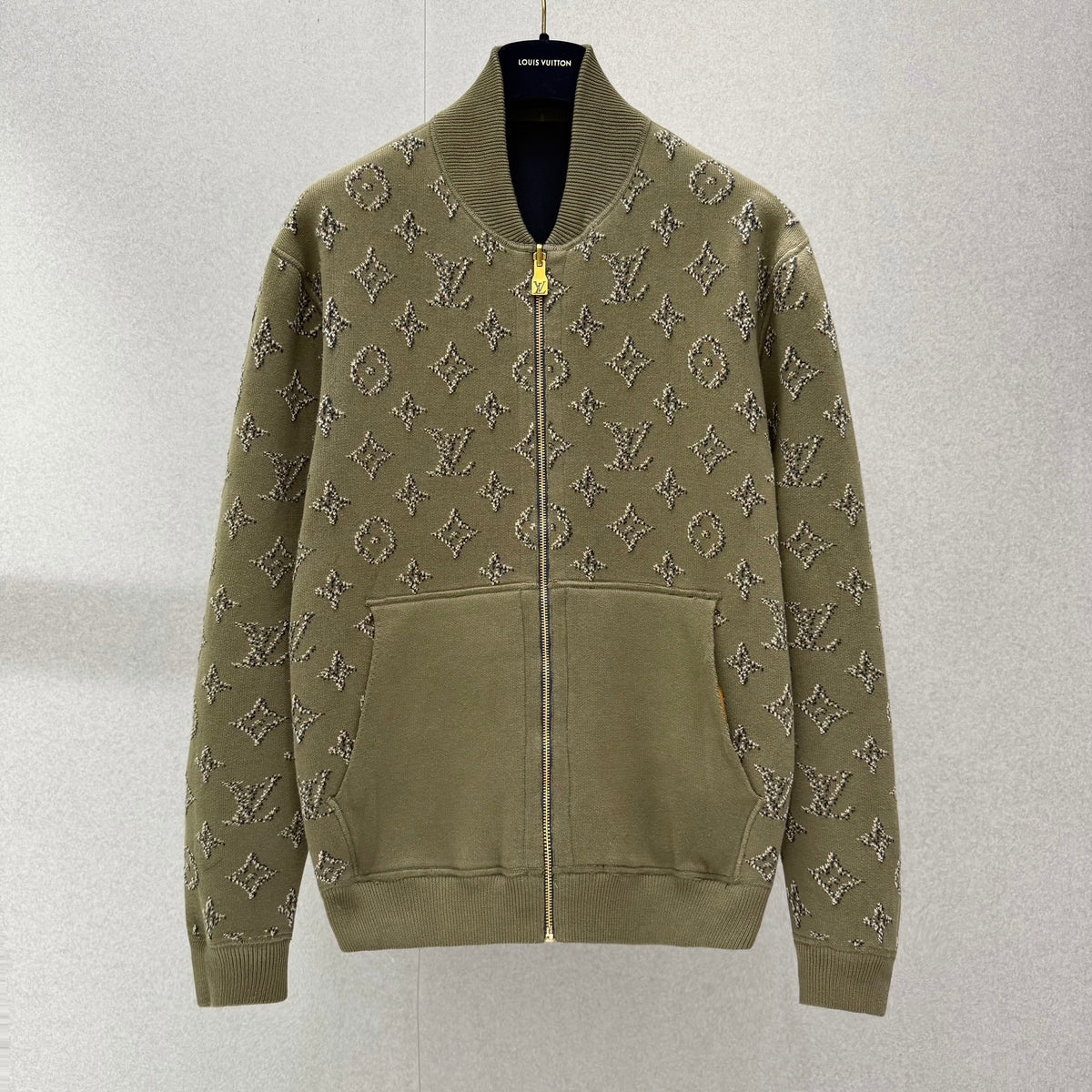 Reversible jackets