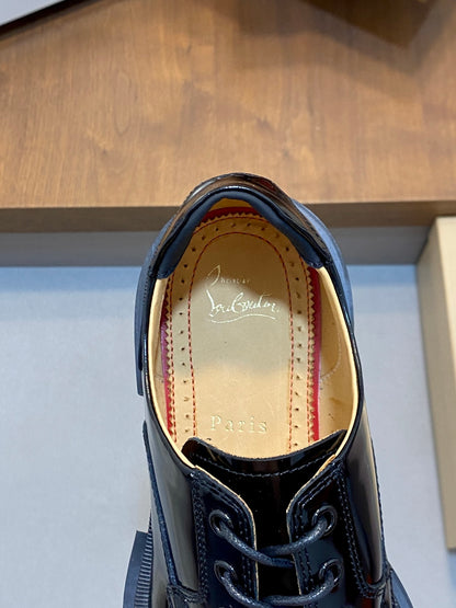 Derby shoes