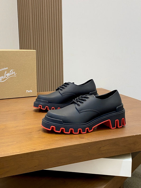 Derby shoes