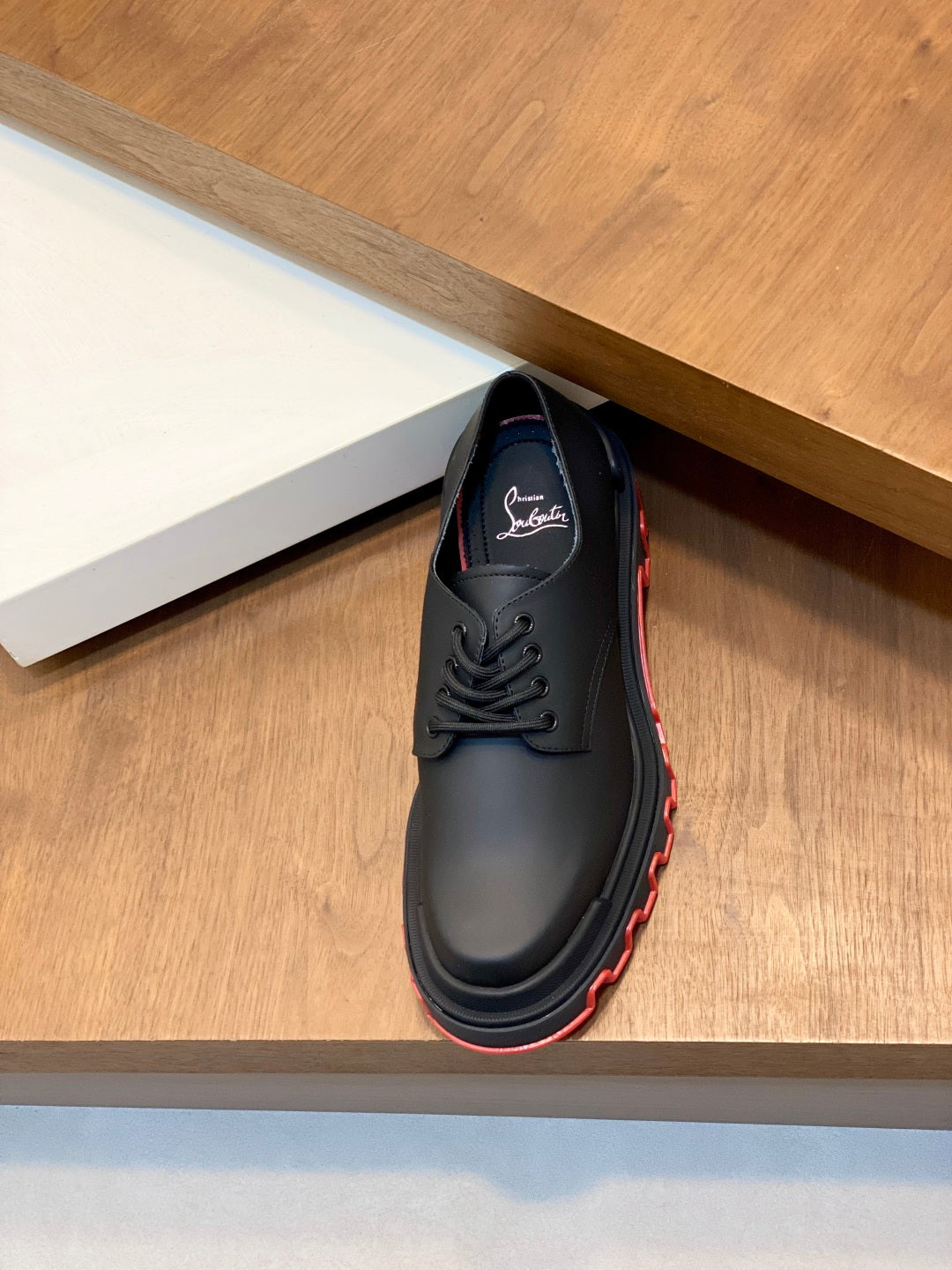 Derby shoes
