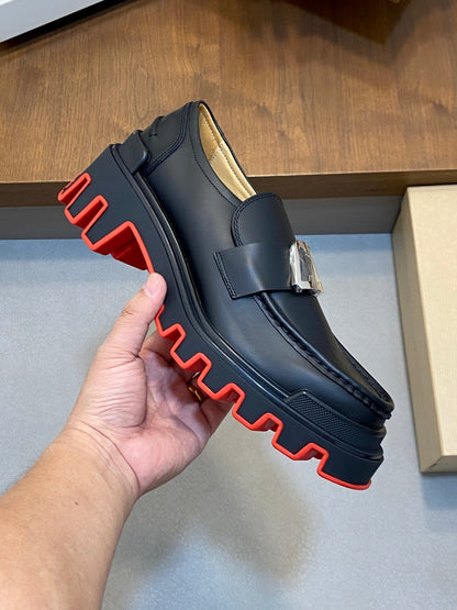 Derby shoes