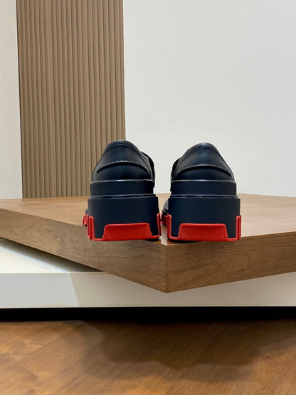 Derby shoes